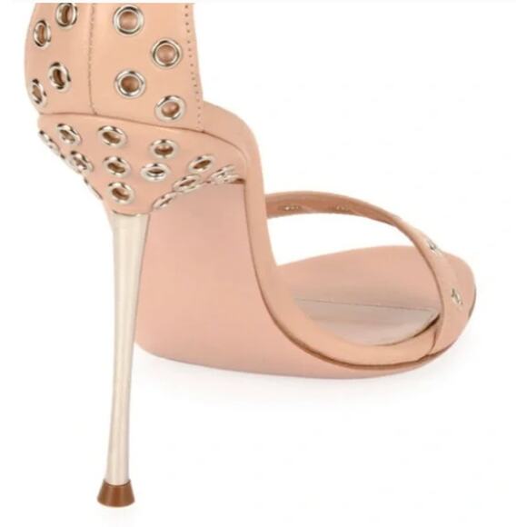 Gianvito Rossi Grommet Beige Nude Strappy Heels - Picture 3 of 10